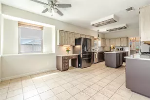 6802 Silver Lake Dr, Rowlett, TX 75089 - Photo 9