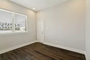 324 Feliks Gwozdz Pl, Fort Worth, TX 76104 - Photo 13