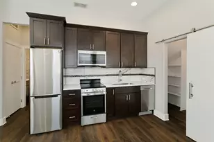324 Feliks Gwozdz Pl, Fort Worth, TX 76104 - Photo 11