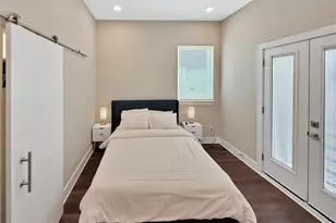 324 Feliks Gwozdz Pl, Fort Worth, TX 76104 - Photo 17