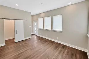 324 Feliks Gwozdz Pl, Fort Worth, TX 76104 - Photo 5