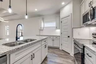 1023 Church St, Dallas, TX 75203 - Photo 13