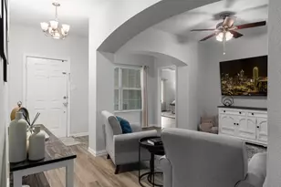 1513 Snow Trail, Lewisville, TX 75077 - Photo 5