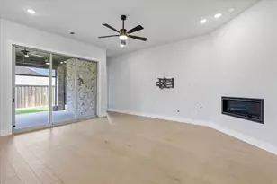 2816 Garrett Dr, Highland Village, TX 75077 - Photo 11