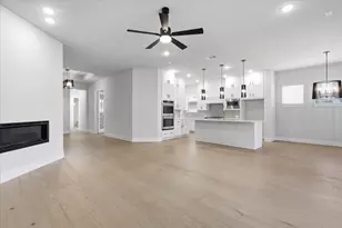 2816 Garrett Dr, Highland Village, TX 75077 - Photo 13