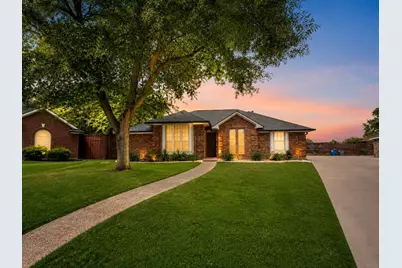 1015 Sandy Creek Drive, Allen, TX 75002 - Photo 1
