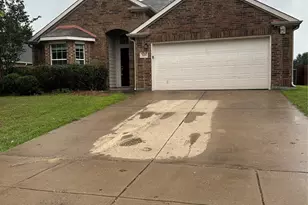 109 Fallen Rock Dr, Waxahachie, TX 75165 - Photo 1