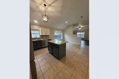 109 Fallen Rock Drive, Waxahachie, TX 75165 - Photo 7