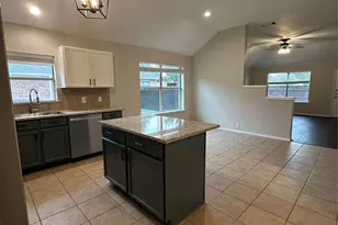 109 Fallen Rock Dr, Waxahachie, TX 75165 - Photo 7