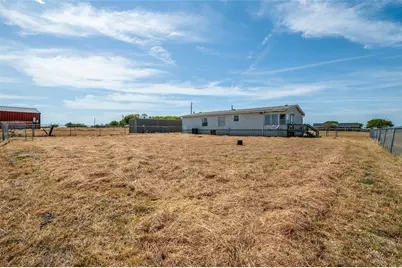 523 W Pecan Tree Road, Waxahachie, TX 75167 - Photo 3