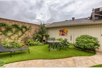 6837 Anglebluff Circle, Dallas, TX 75248 - Photo 25