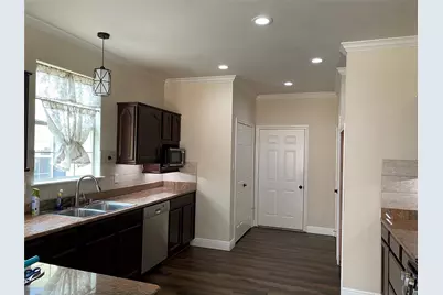 400 S Jefferson Street S, Irving, TX 75060 - Photo 9