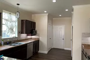 400 S Jefferson Street S, Irving, TX 75060 - Photo 9