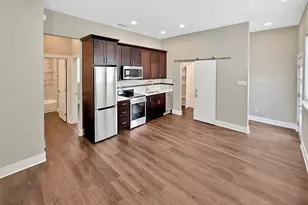 312 Feliks Gwozdz Pl, Fort Worth, TX 76104 - Photo 5
