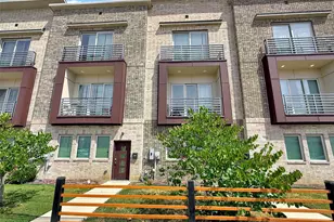 312 Feliks Gwozdz Pl, Fort Worth, TX 76104 - Photo 3