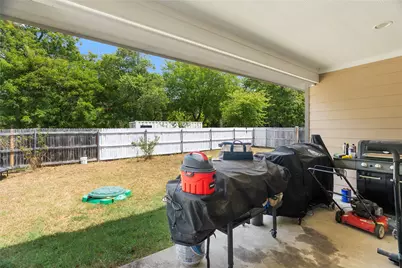 601 E Jefferson Street, Waxahachie, TX 75165 - Photo 23