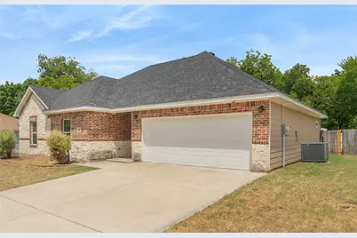 601 E Jefferson Street, Waxahachie, TX 75165 - Photo 3