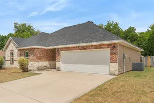 601 E Jefferson St, Waxahachie, TX 75165 - Photo 3