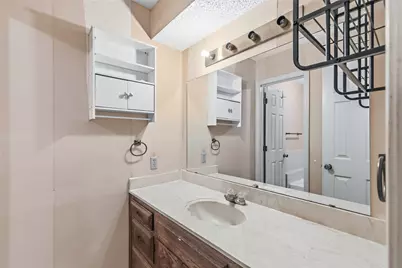 10505 Oak Creek Drive, Greenville, TX 75402 - Photo 21