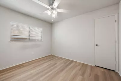 9917 Blue Bell Drive, Fort Worth, TX 76108 - Photo 5