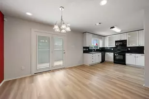 9917 Blue Bell Dr, Fort Worth, TX 76108 - Photo 13