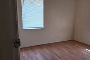 813 Waikiki Dr, Garland, TX 75043 - Photo 19