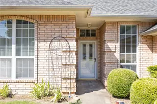 3904 Santa Cruz St, Granbury, TX 76049 - Photo 5