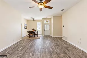 3904 Santa Cruz St, Granbury, TX 76049 - Photo 7