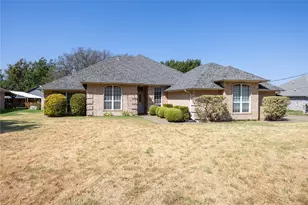3904 Santa Cruz St, Granbury, TX 76049 - Photo 1