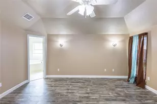 3904 Santa Cruz St, Granbury, TX 76049 - Photo 21