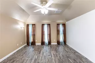 3904 Santa Cruz St, Granbury, TX 76049 - Photo 19