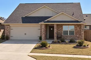2929 Spotted Fawn Dr, Fort Worth, TX 76108 - Photo 1