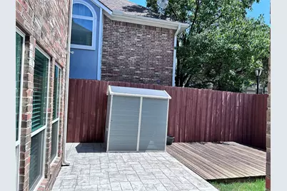 2634 Lakeforest Court, Dallas, TX 75214 - Photo 33
