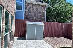 2634 Lakeforest Ct, Dallas, TX 75214 - Photo 33