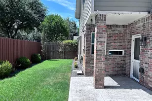 2634 Lakeforest Ct, Dallas, TX 75214 - Photo 35