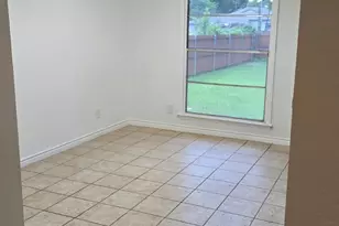 2911 Hedgerow Dr, Dallas, TX 75235 - Photo 13