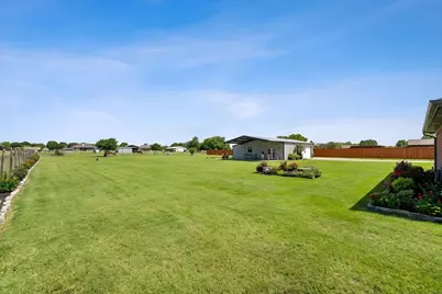 11005 Flores Trail, Crowley, TX 76036 - Photo 39