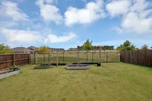 3101 Paruament Dr, Denton, TX 76207 - Photo 17