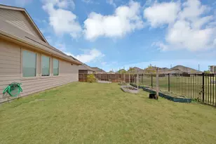 3101 Paruament Dr, Denton, TX 76207 - Photo 15