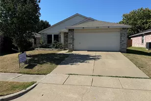 2720 Cedar Crest Dr, Little Elm, TX 75068 - Photo 1