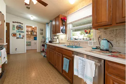 508 W 17th Street, Cisco, TX 76437 - Photo 11