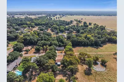 825 Southwood, Fairfield, TX 75840 - Photo 35