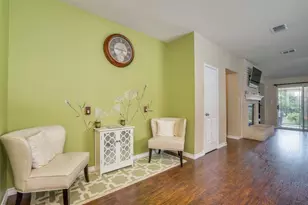 2035 Matagorda Ln, Grand Prairie, TX 75052 - Photo 7