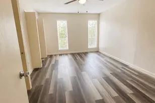 13511 Red Fern Ln, Dallas, TX 75240 - Photo 9