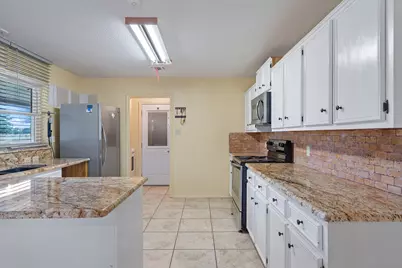3016 County Road 4405, Commerce, TX 75428 - Photo 11