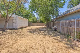 3326 Burlingdell Ave, Dallas, TX 75211 - Photo 29