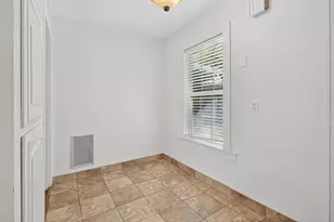 3326 Burlingdell Ave, Dallas, TX 75211 - Photo 11