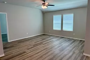 2716 Flowers Dr, Denton, TX 76205 - Photo 3