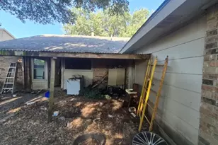 7306 Red Osier Rd, Dallas, TX 75249 - Photo 3