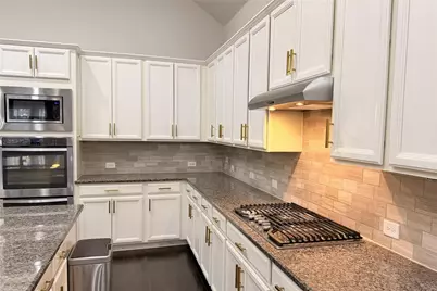 3721 Winchester, The Colony, TX 75056 - Photo 5